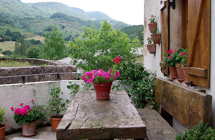 Casa Rural Parriola Villanueva de Arce Экстерьер фото